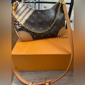 Louis Vuitton Boulogne bag for sale! Includes dust bag, box, and official papers